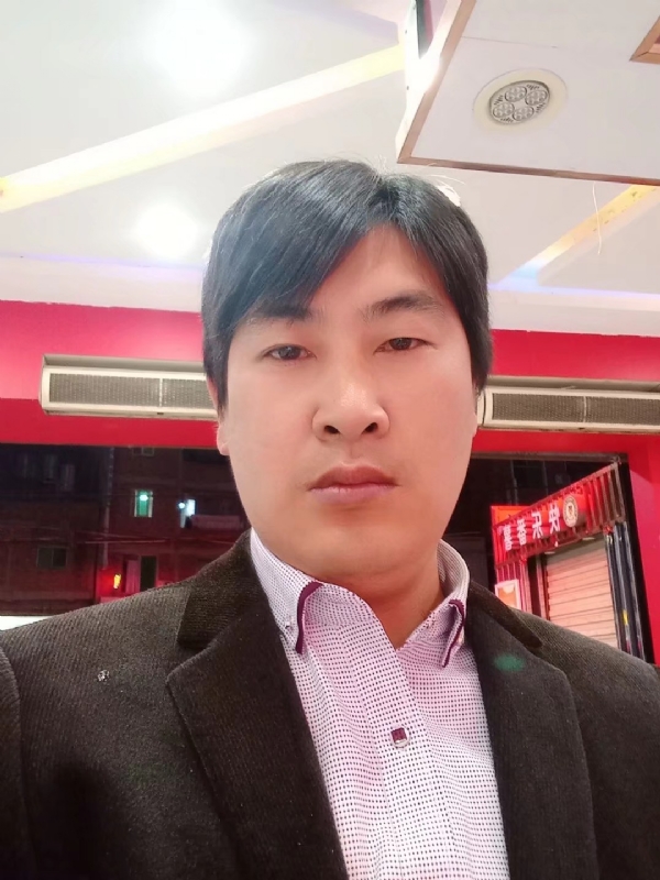 奔跑的第二张照片--仙游征婚网