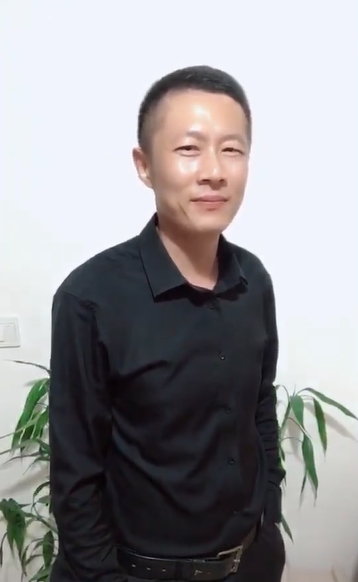 地huhi的第一张照片--仙游征婚网