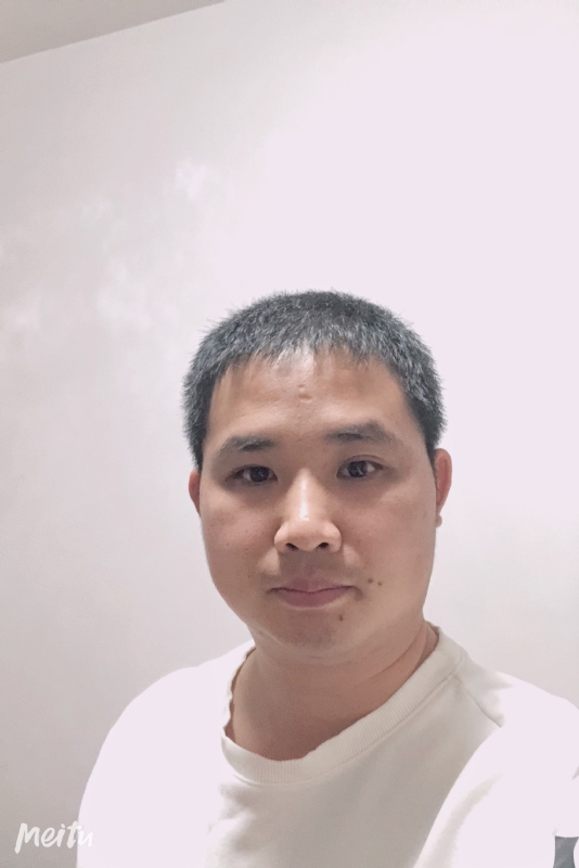 小梁的第一张照片--仙游征婚网