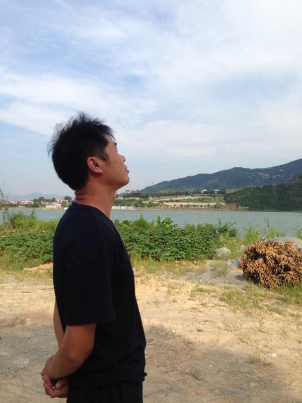 雾里看花的第一张照片--仙游征婚网