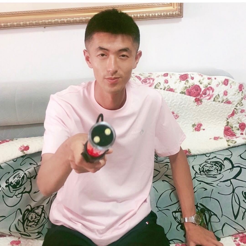 转身留下孤独的她的第一张照片--仙游征婚网
