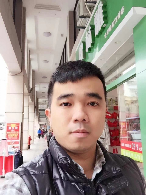 小小怪兽的第一张照片--仙游征婚网