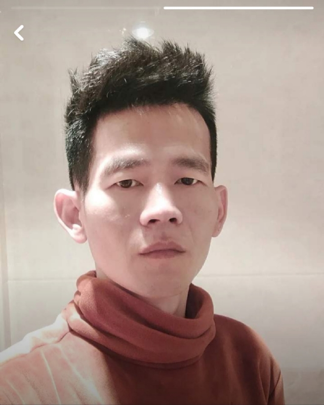 白了少年头的第一张照片--仙游征婚网