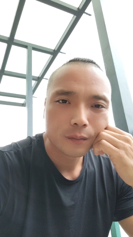 伯爵的第三张照片--仙游征婚网